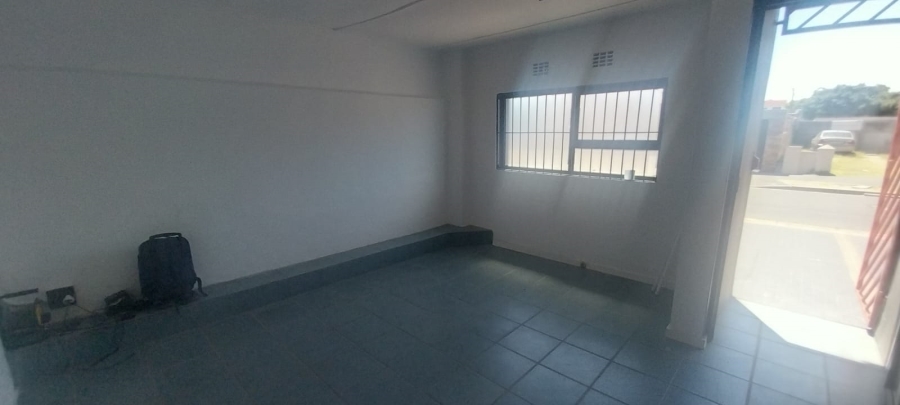 To Let commercial Property for Rent in Kensington Western Cape